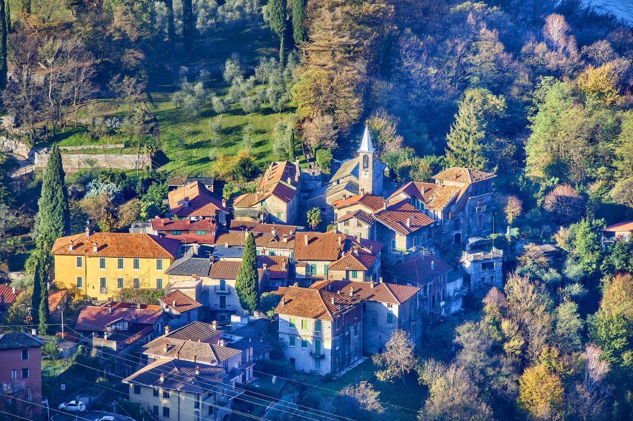 Castello Di Vezio In The Village Varenna Exteriör bild